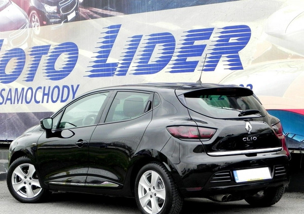 Renault Clio cena 34900 przebieg: 108000, rok produkcji 2016 z Rzeszów małe 277